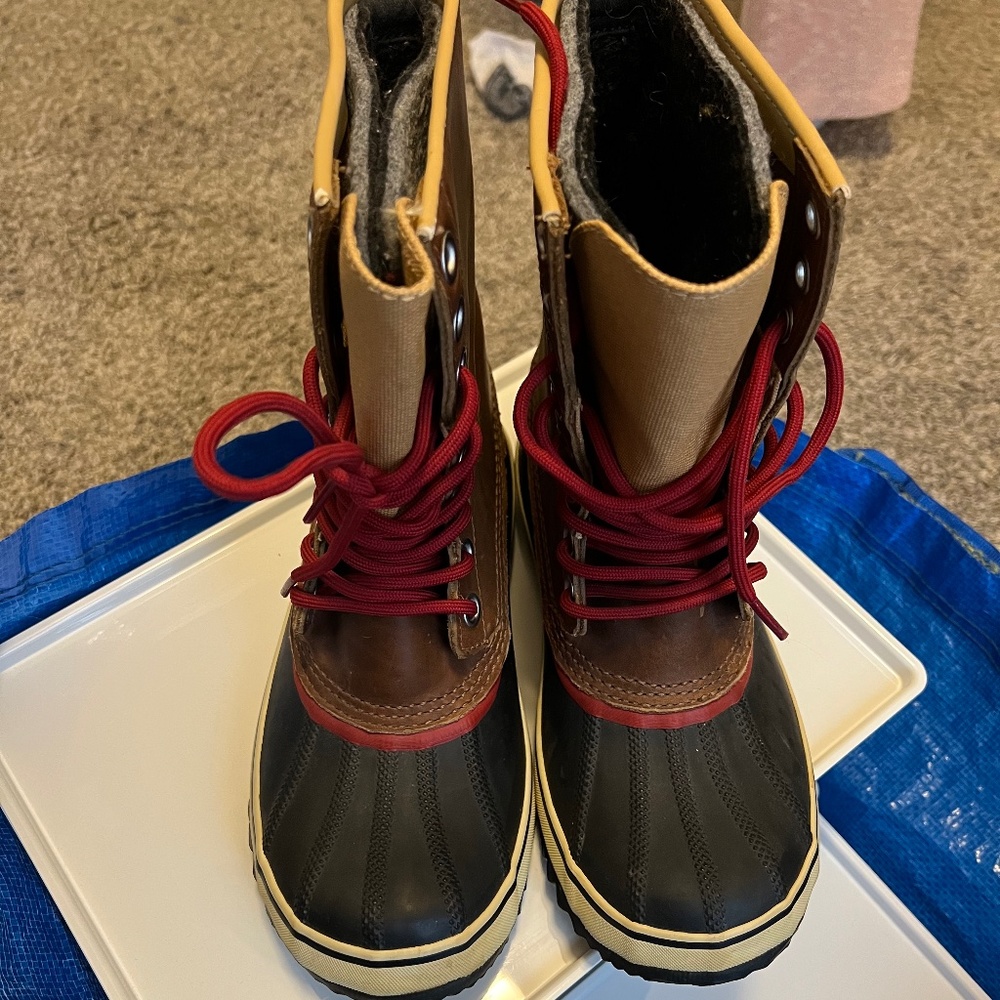 Sorel Madewell special edition boots
